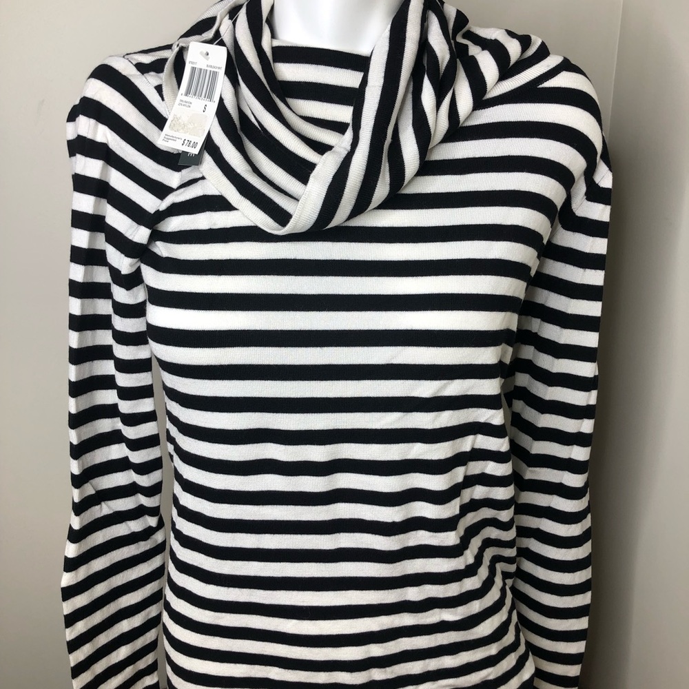 CHELSEA & THEODORE BLACK & WHITE STRIPE LONG SLEEVE SHIRT B4
